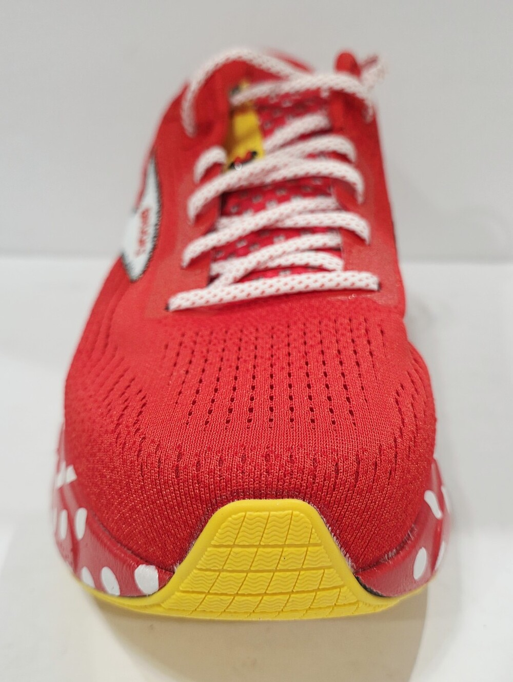 Brooks Ghost Max 2 MINNIE MOUSE RunDisney 2025 Red Polka Dot Men’s 8 Wide 2E New - Picture 12 of 16